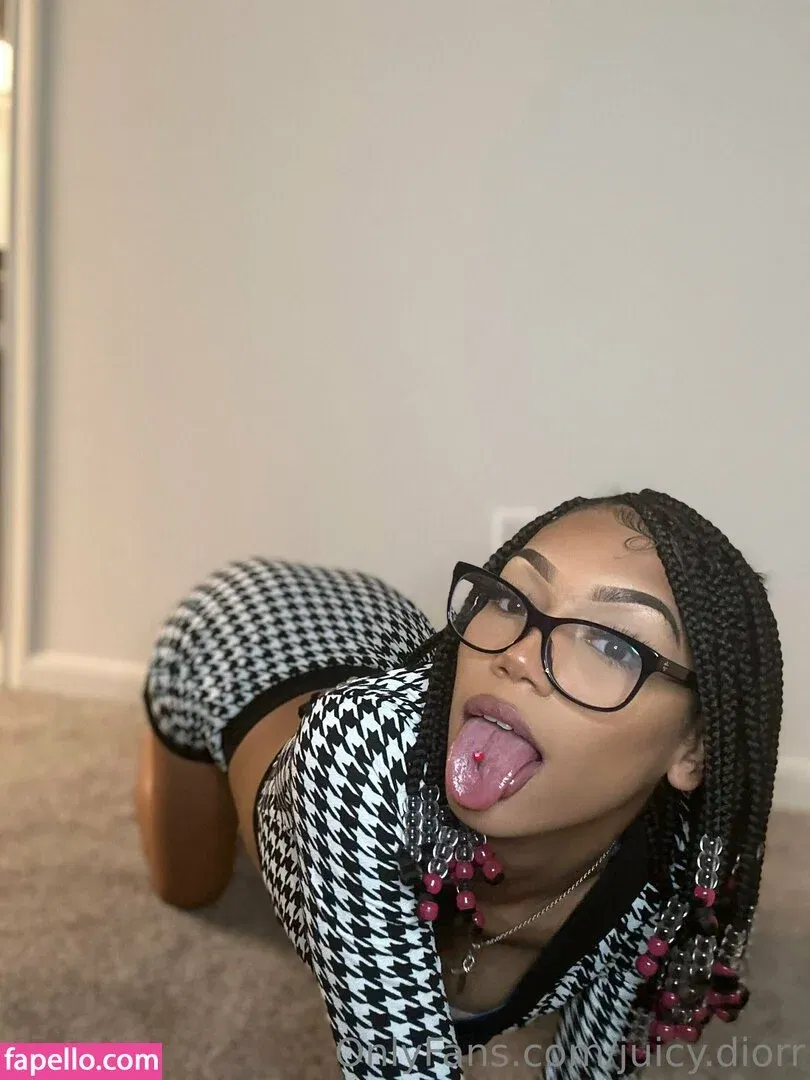 juicy.diorr Onlyfans Photo Gallery 