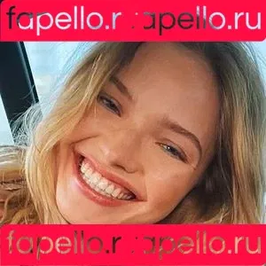 Sasha Luss Onlyfans Photo Gallery 