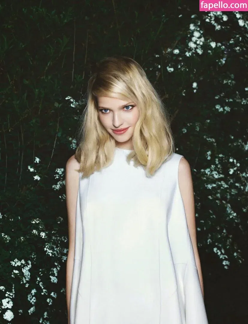 Sasha Luss Onlyfans Photo Gallery 