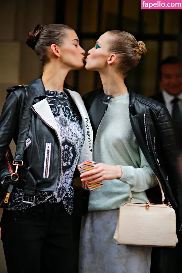 Sasha Luss Onlyfans Photo Gallery 