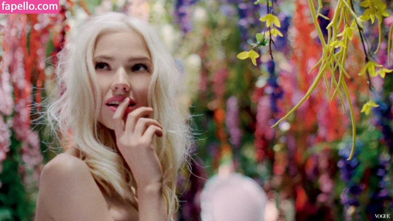 Sasha Luss Onlyfans Photo Gallery 