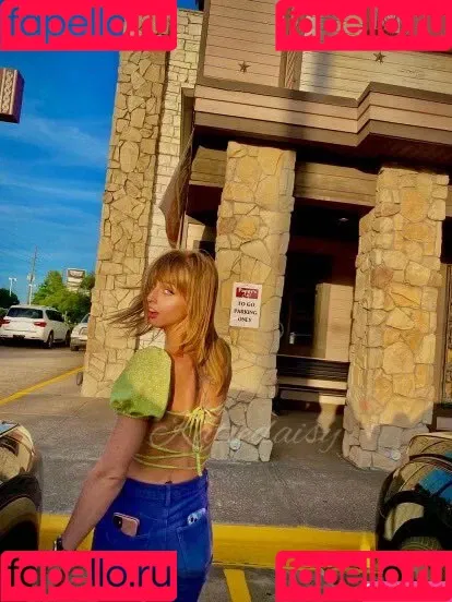 Katiedaisy Onlyfans Photo Gallery 