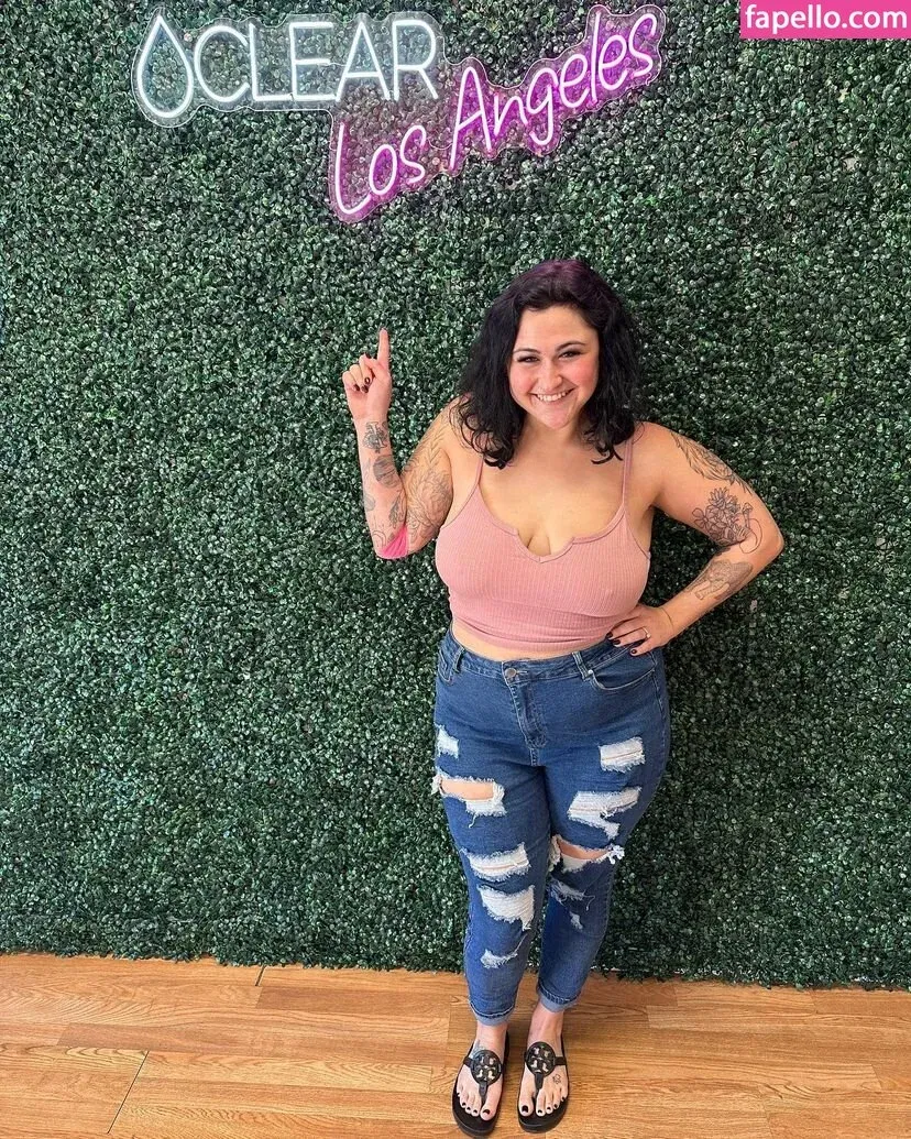 Josie Jaxxon Onlyfans Photo Gallery 