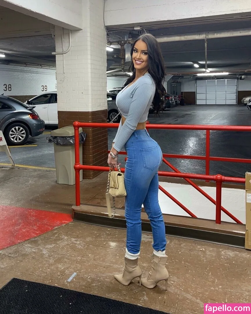 Rachel Stuhlmann Onlyfans Photo Gallery 