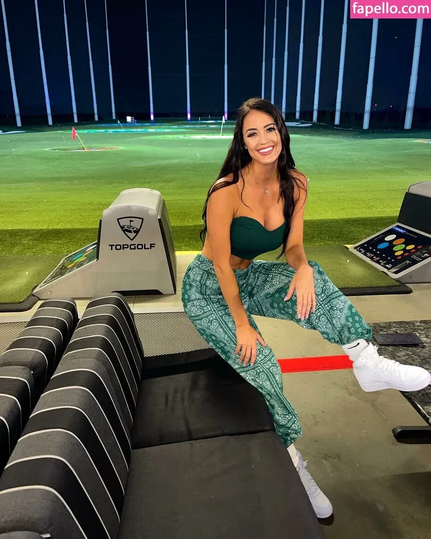 Rachel Stuhlmann Onlyfans Photo Gallery 