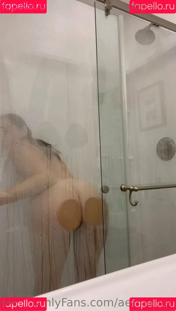 aerinaries Onlyfans Photo Gallery 