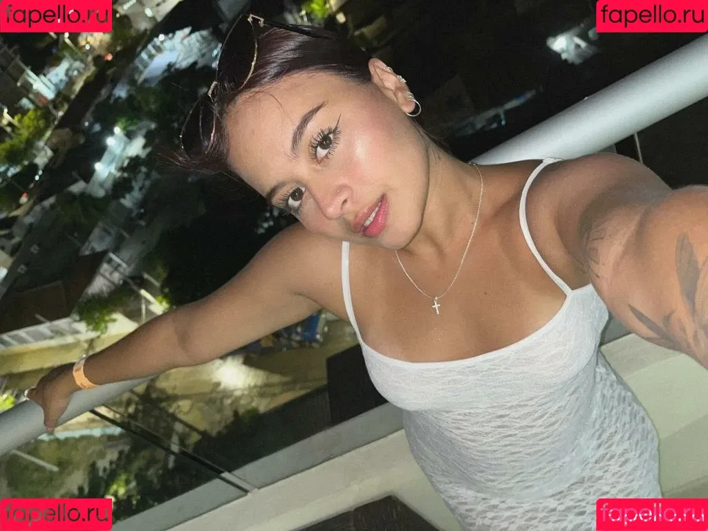 sweetiealiciaperez Onlyfans Photo Gallery 