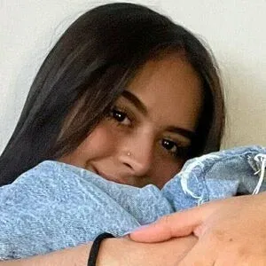 sweetiealiciaperez Onlyfans Photo Gallery 