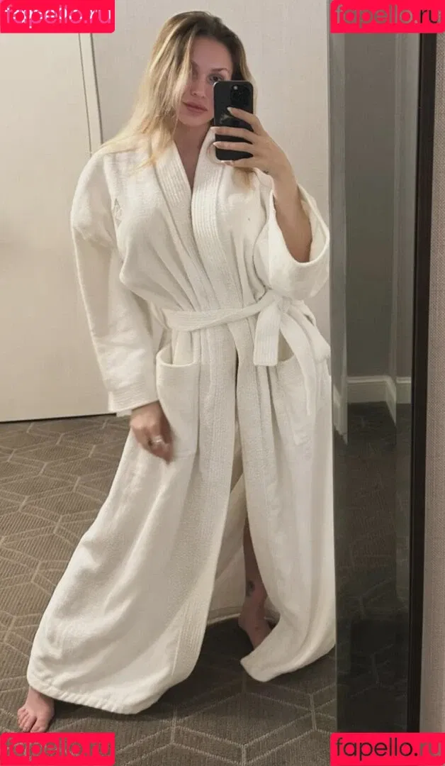 Courtney Stodden Onlyfans Photo Gallery 