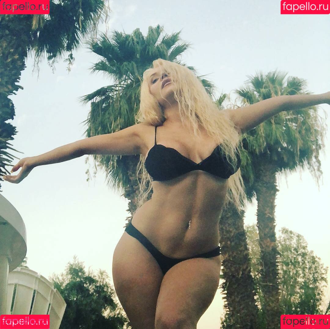 Courtney Stodden Onlyfans Photo Gallery 