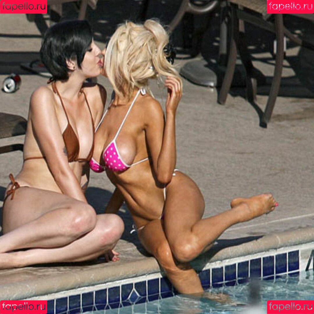 Courtney Stodden Onlyfans Photo Gallery 