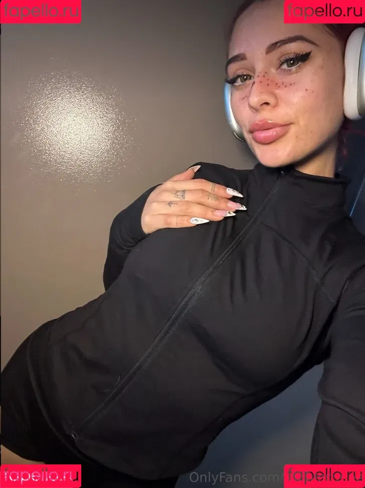 Toria Lorraine Onlyfans Photo Gallery 