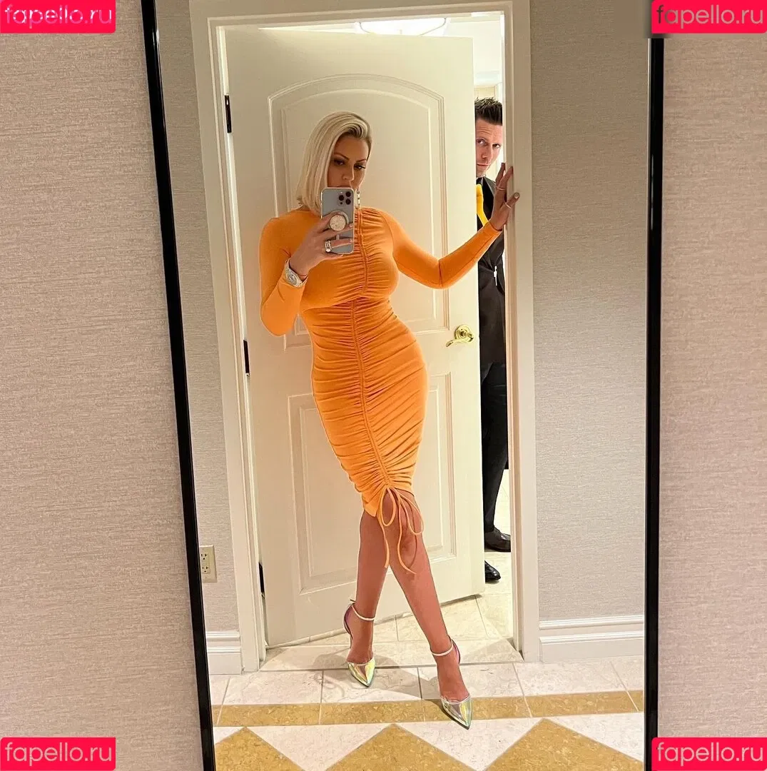 Maryse Onlyfans Photo Gallery 