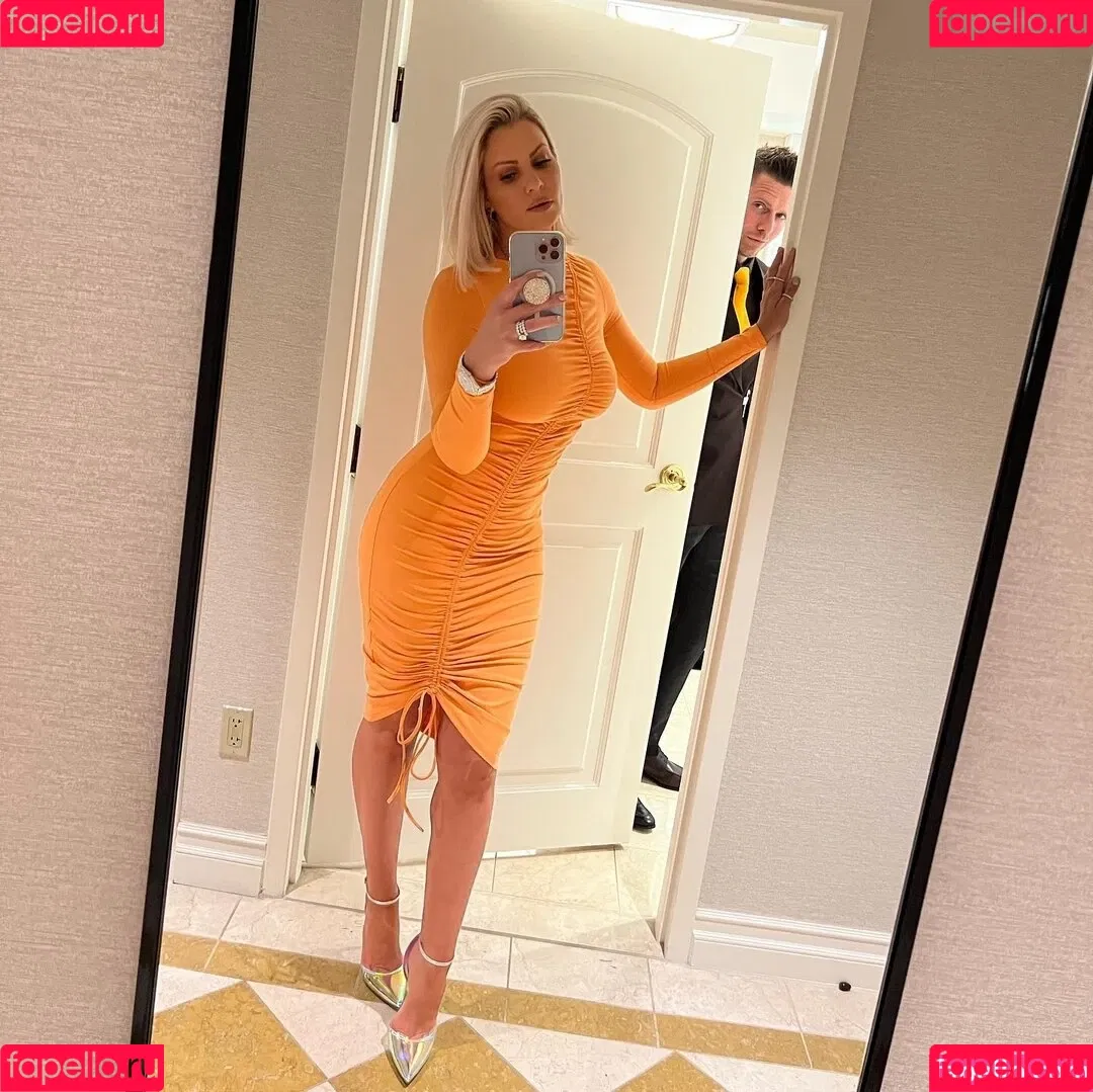 Maryse Onlyfans Photo Gallery 