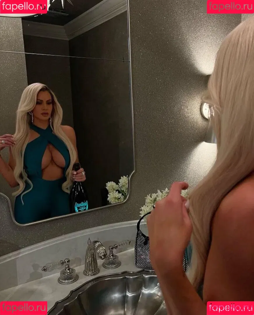 Maryse Onlyfans Photo Gallery 