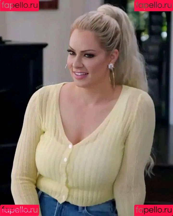 Maryse Onlyfans Photo Gallery 