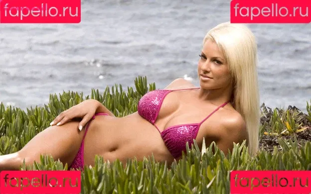 Maryse Onlyfans Photo Gallery 