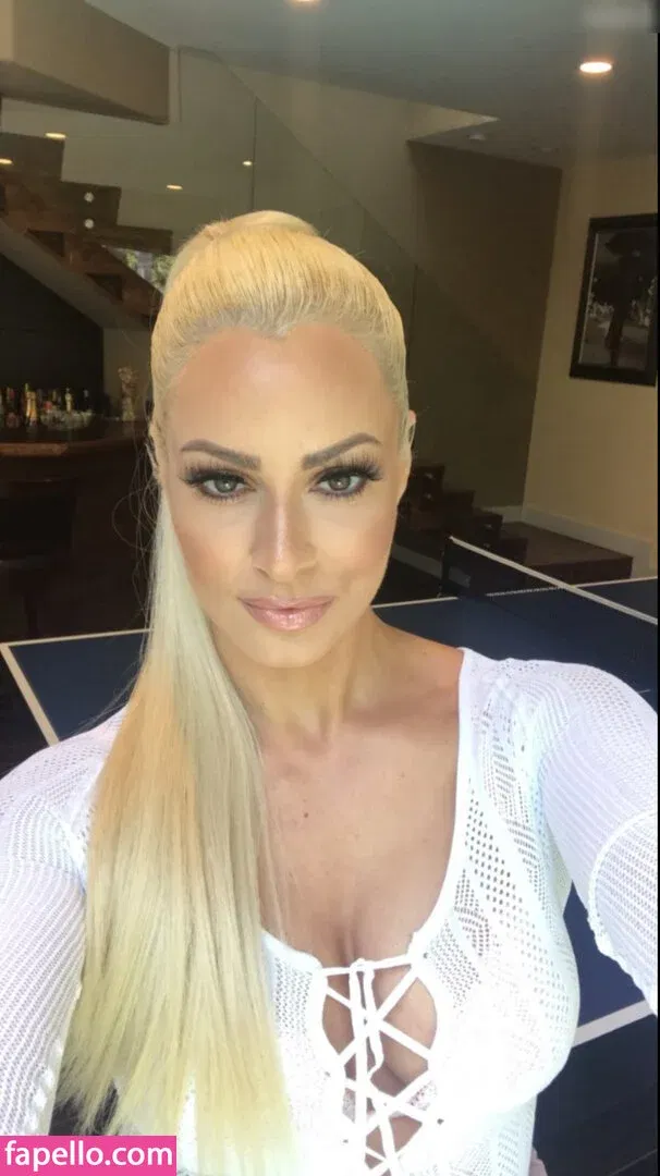 Maryse Onlyfans Photo Gallery 