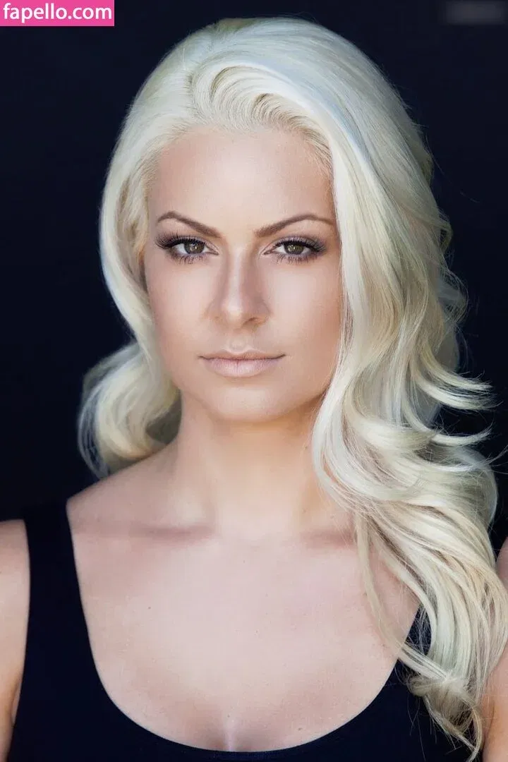 Maryse Onlyfans Photo Gallery 