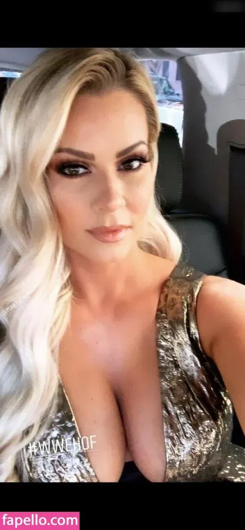 Maryse Onlyfans Photo Gallery 
