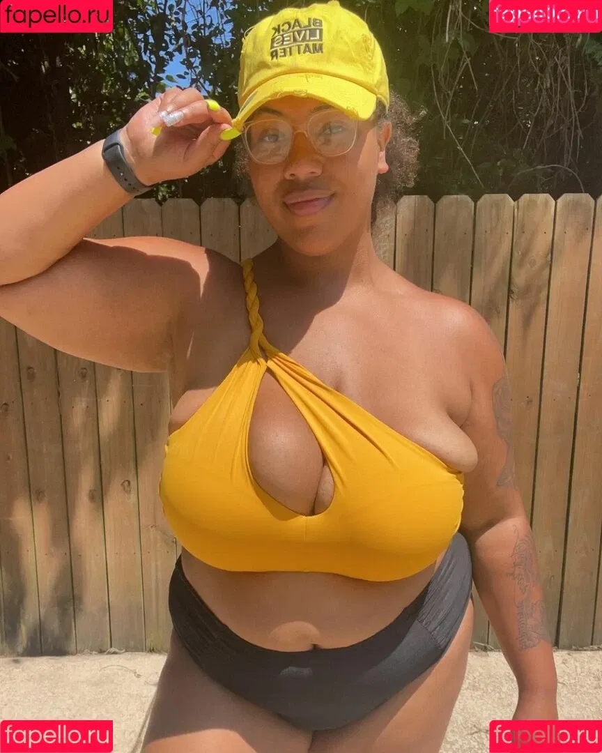 WeightOffAsh Onlyfans Photo Gallery 