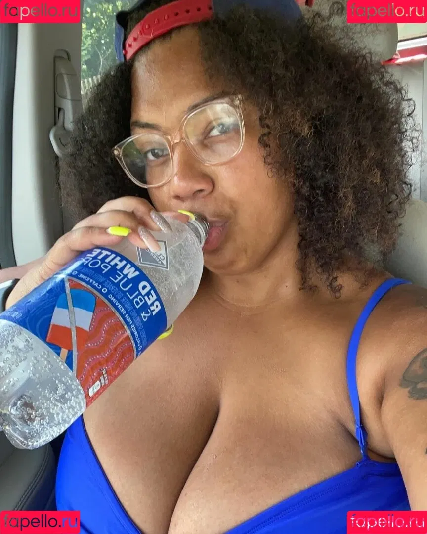 WeightOffAsh Onlyfans Photo Gallery 