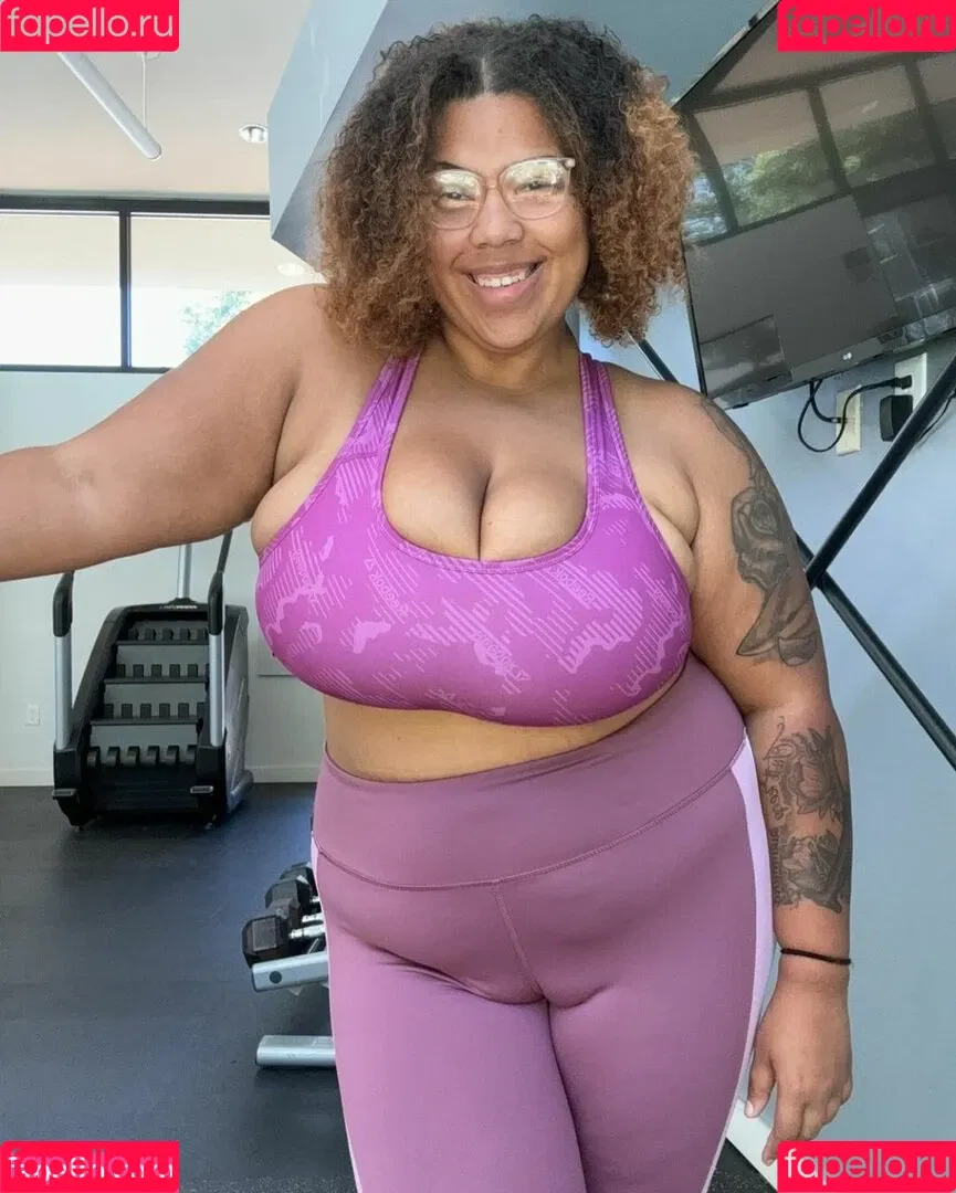 WeightOffAsh Onlyfans Photo Gallery 
