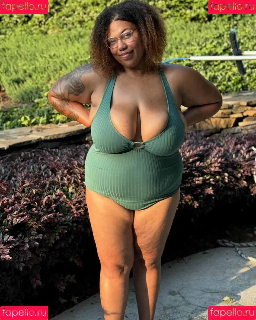 WeightOffAsh Onlyfans Photo Gallery 