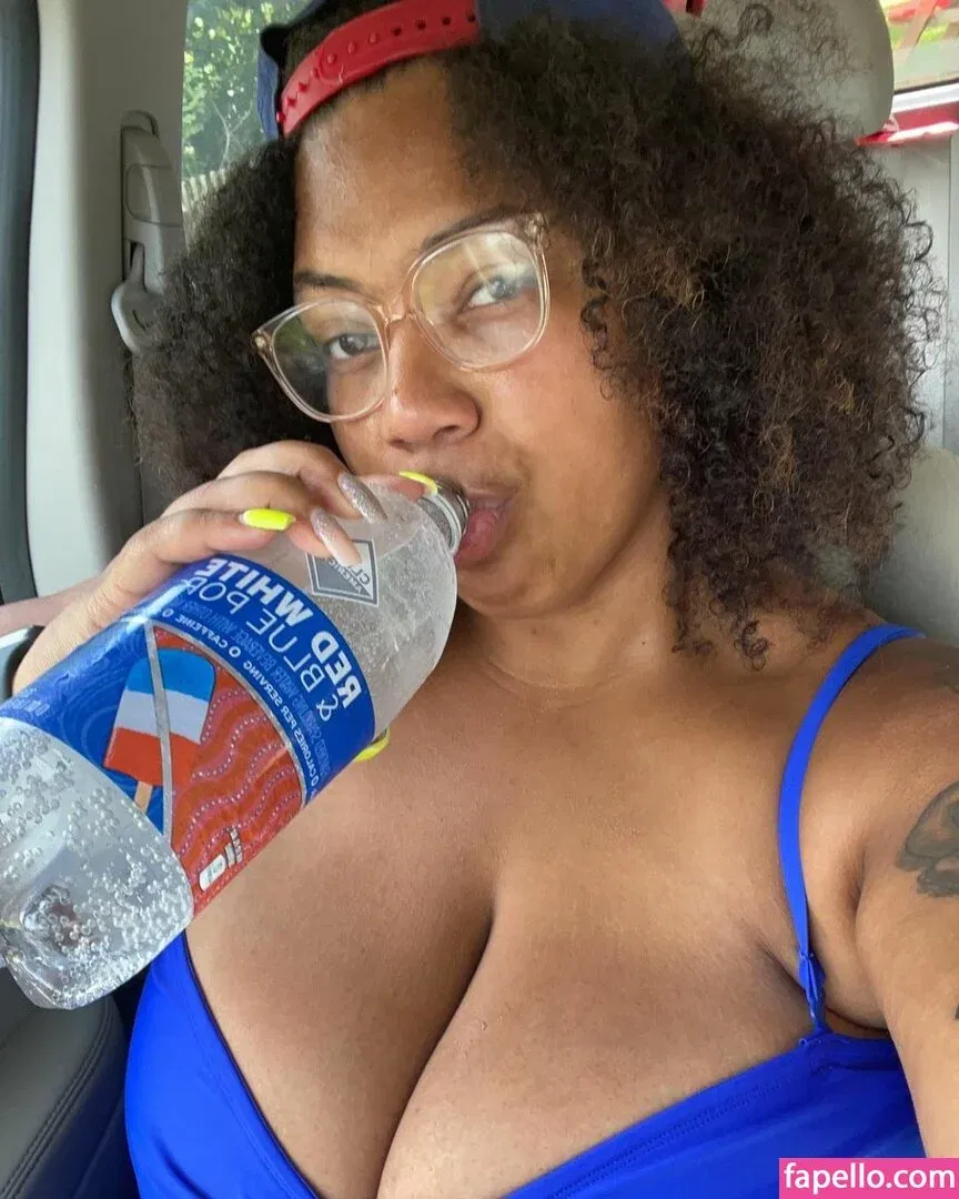 WeightOffAsh Onlyfans Photo Gallery 