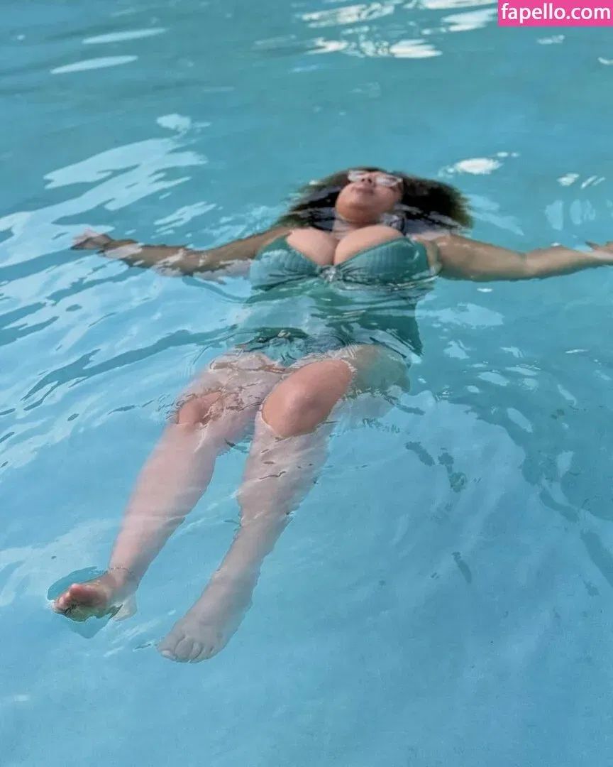 WeightOffAsh Onlyfans Photo Gallery 