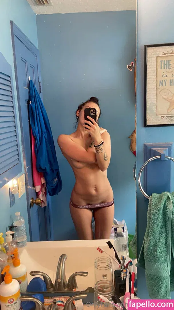 sophiasultry Onlyfans Photo Gallery 