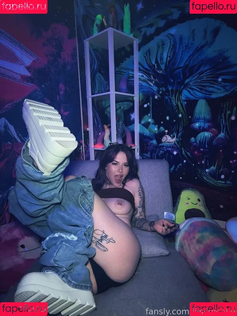 lilslimcake Onlyfans Photo Gallery 