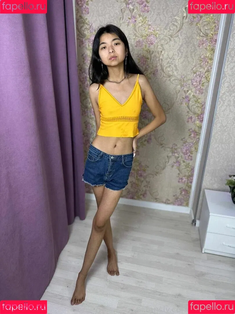 aiko-chan Onlyfans Photo Gallery 