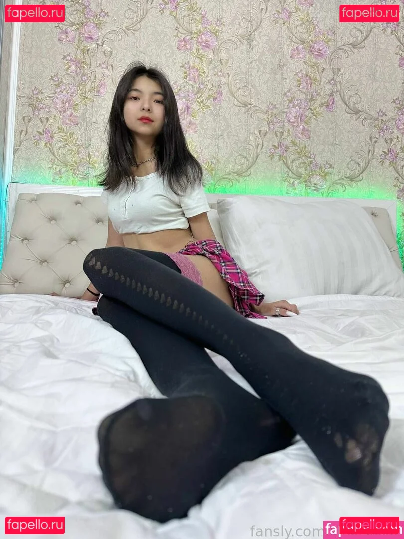 aiko-chan Onlyfans Photo Gallery 