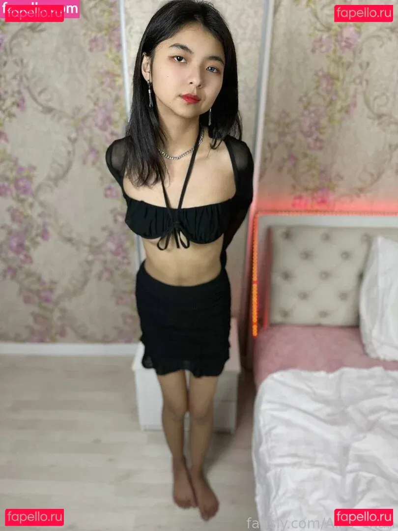 aiko-chan Onlyfans Photo Gallery 