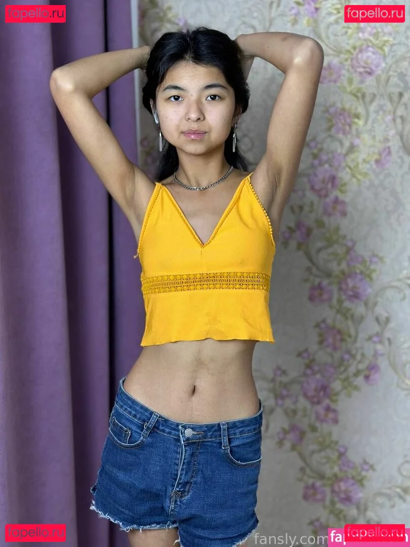 aiko-chan Onlyfans Photo Gallery 