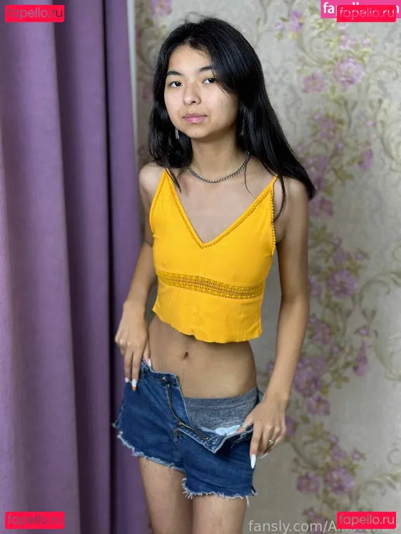 aiko-chan Onlyfans Photo Gallery 