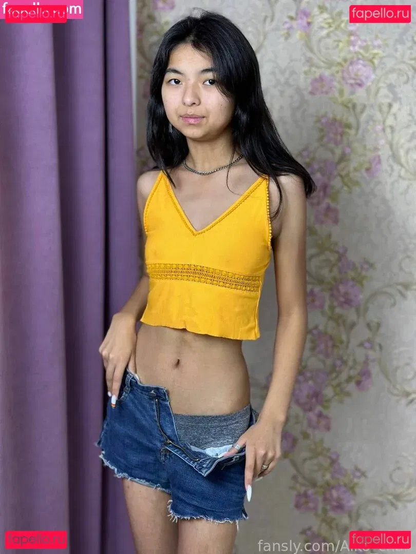 aiko-chan Onlyfans Photo Gallery 