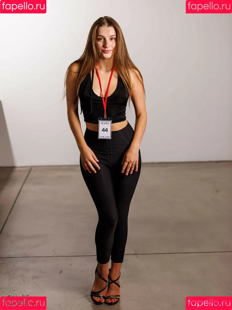 Kalysta Mallory Onlyfans Photo Gallery 