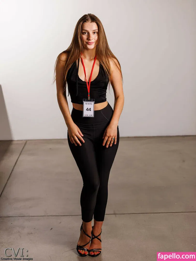 Kalysta Mallory Onlyfans Photo Gallery 