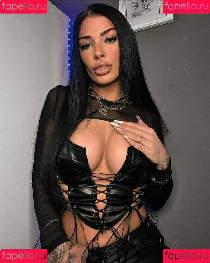 Eleynarei Onlyfans Photo Gallery 