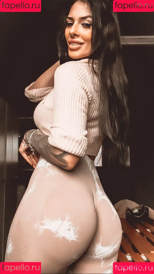 Eleynarei Onlyfans Photo Gallery 