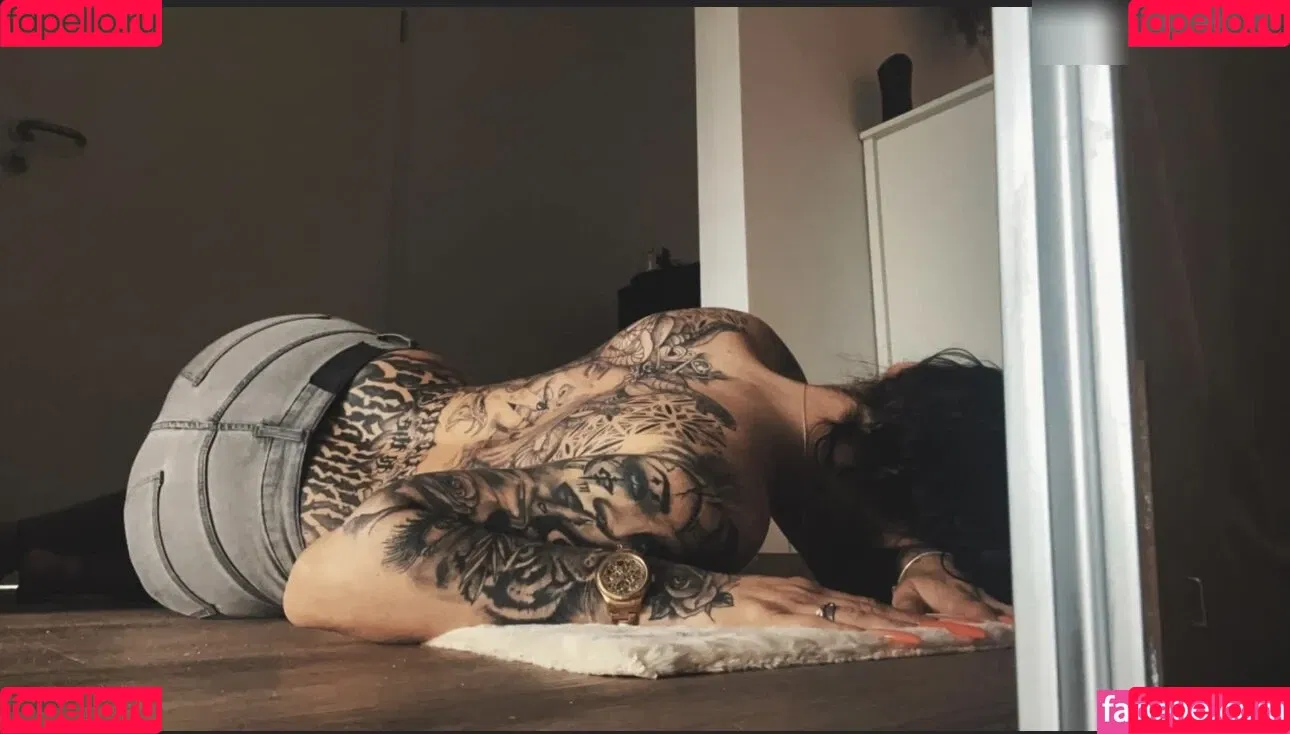 Eleynarei Onlyfans Photo Gallery 