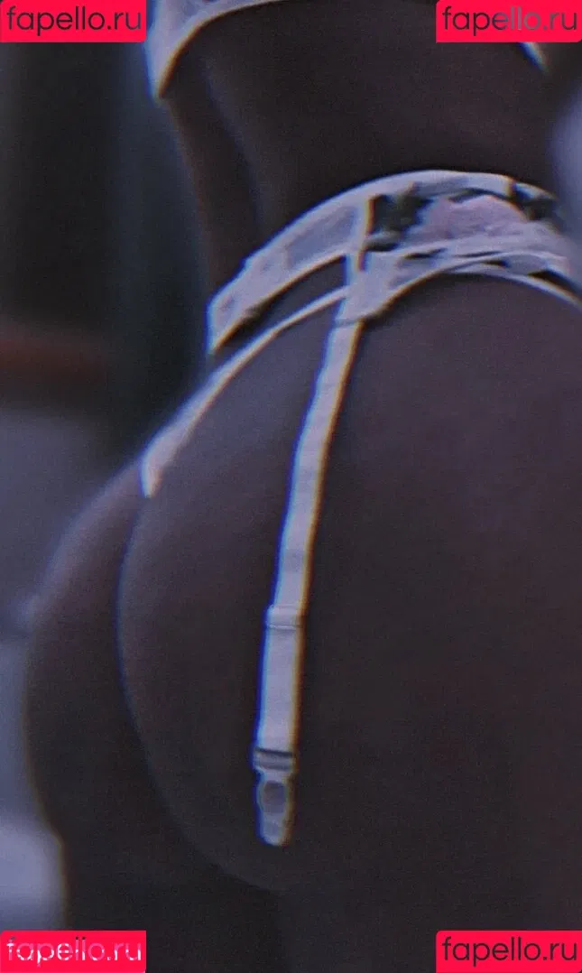 Eleynarei Onlyfans Photo Gallery 