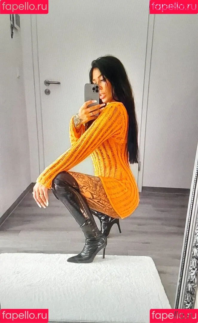 Eleynarei Onlyfans Photo Gallery 