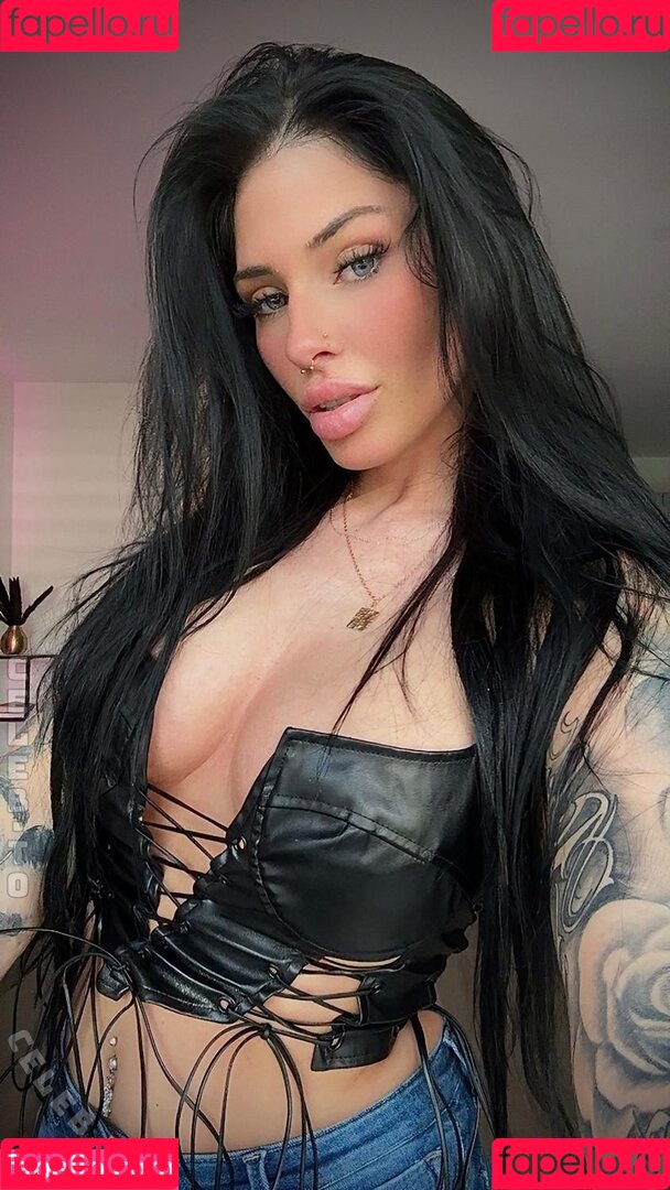 Eleynarei Onlyfans Photo Gallery 