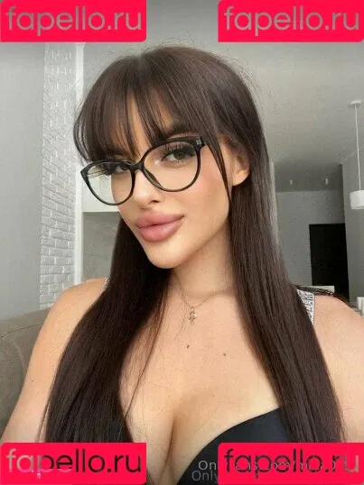 miaa019 Onlyfans Photo Gallery 