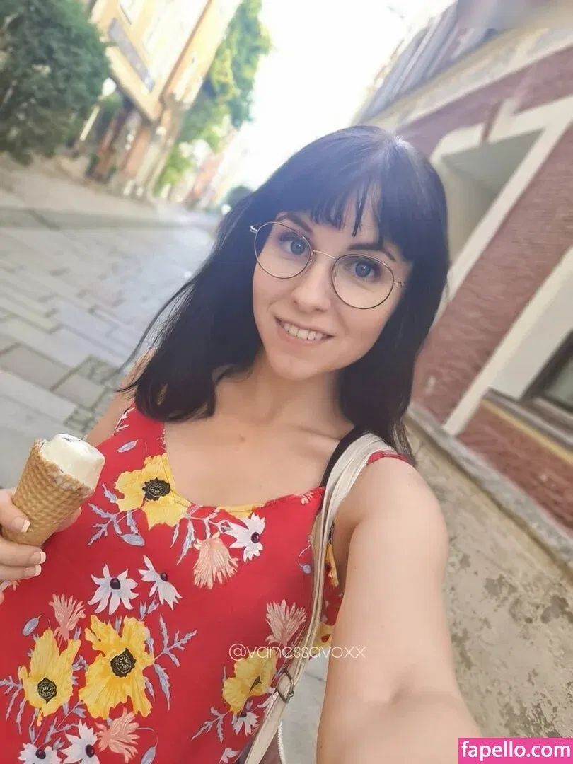 Vanessa Voxx Onlyfans Photo Gallery 