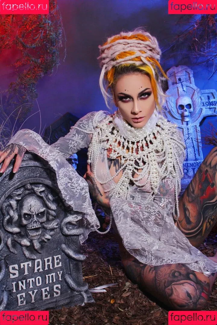 Lena Scissorhands Onlyfans Photo Gallery 
