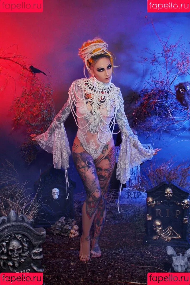 Lena Scissorhands Onlyfans Photo Gallery 